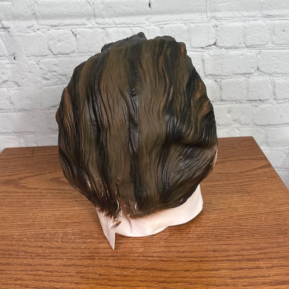 Michael Myers Mask - Picture 4 of 5
